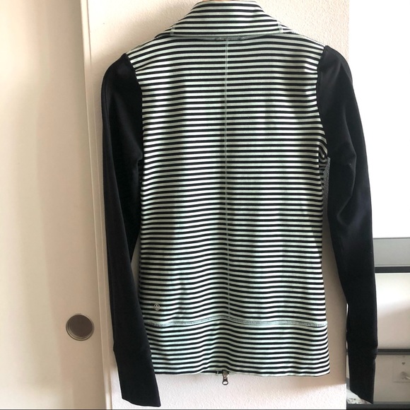 Lululemon Jacket - Picture 2 of 2